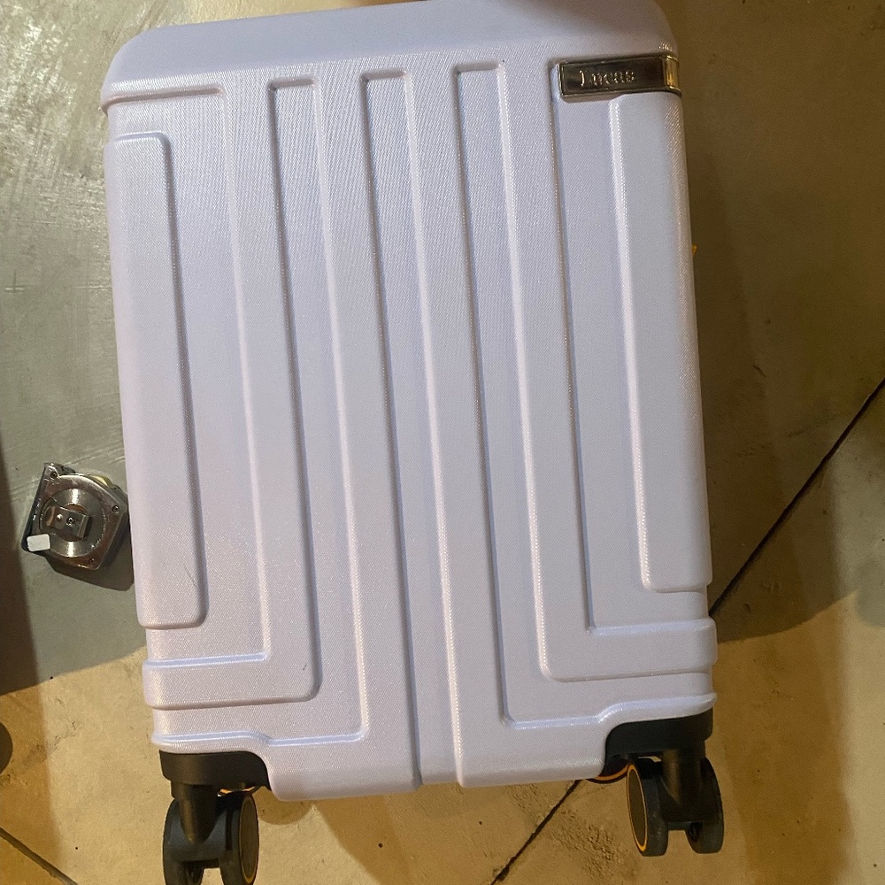 Lucas Luggage CARRY ON
